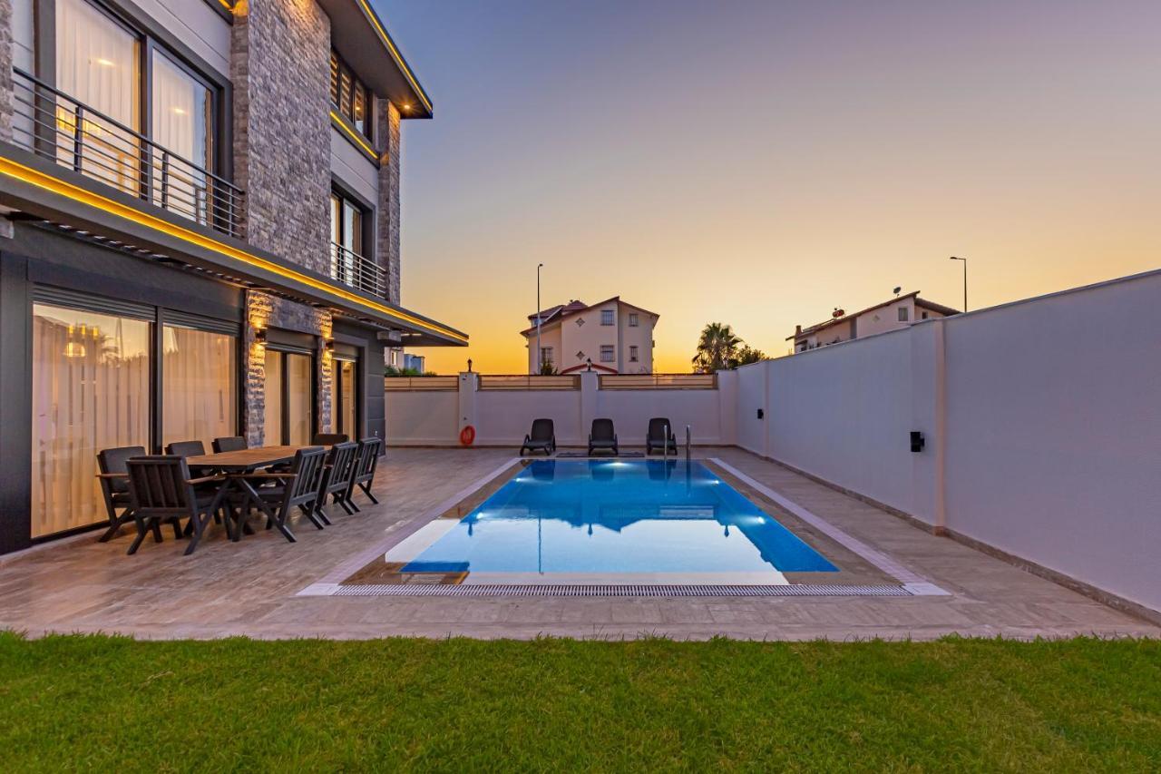 Palm Private Villas Belek Esterno foto